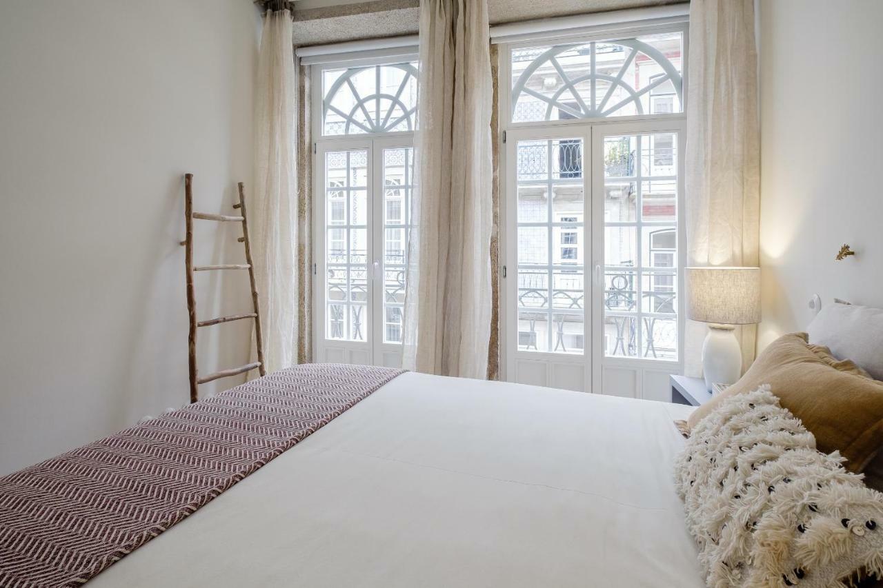 Boutique Rentals-Flores Plaza In City Historical Center OOporto Extérieur photo