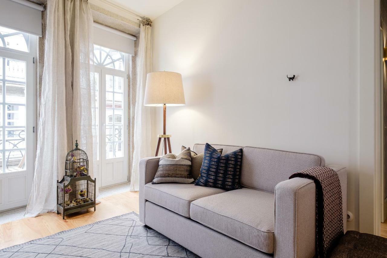 Boutique Rentals-Flores Plaza In City Historical Center OOporto Extérieur photo