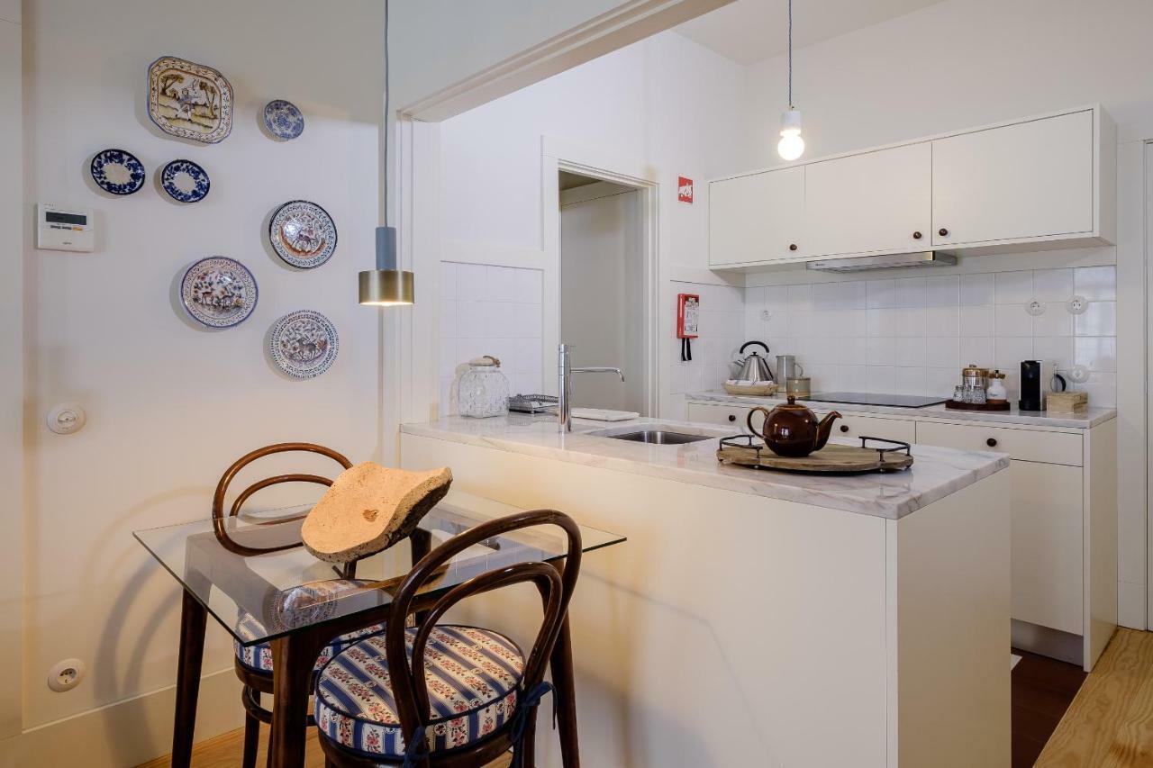 Boutique Rentals-Flores Plaza In City Historical Center OOporto Extérieur photo